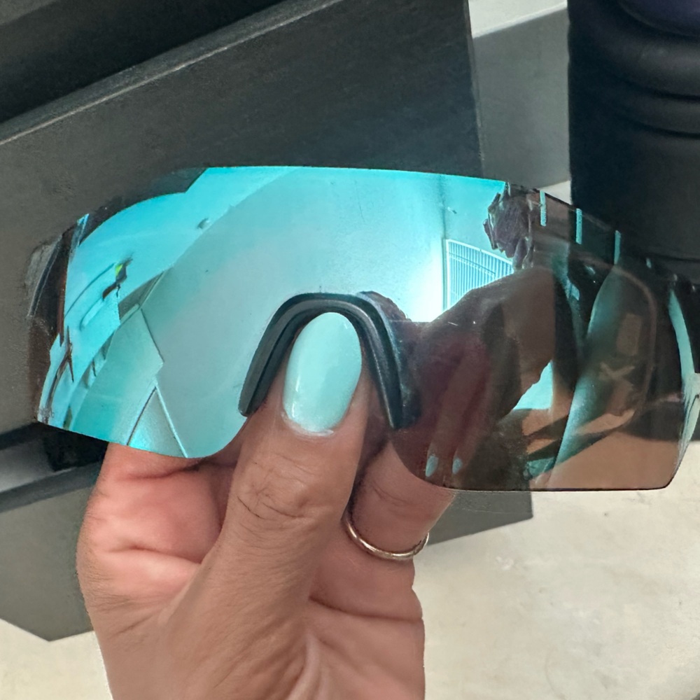 SMITH Reverb Sunglasses - Picture 5 of 6